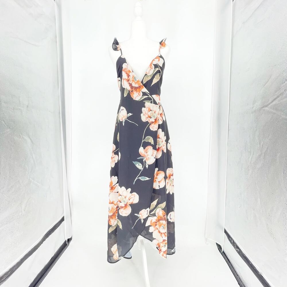 Boutique Sleeveless Floral Dress Size Medium